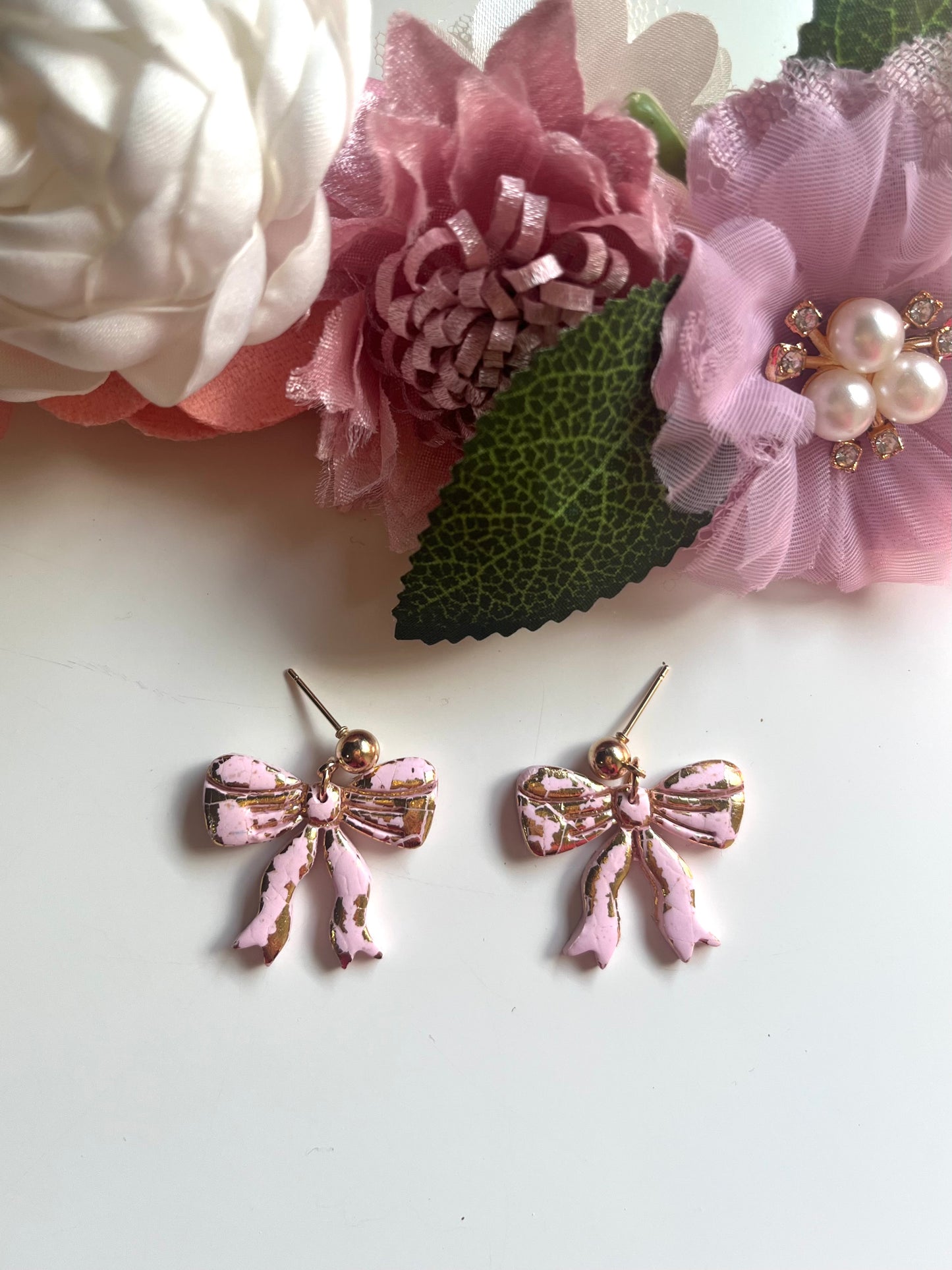 Embossed bows