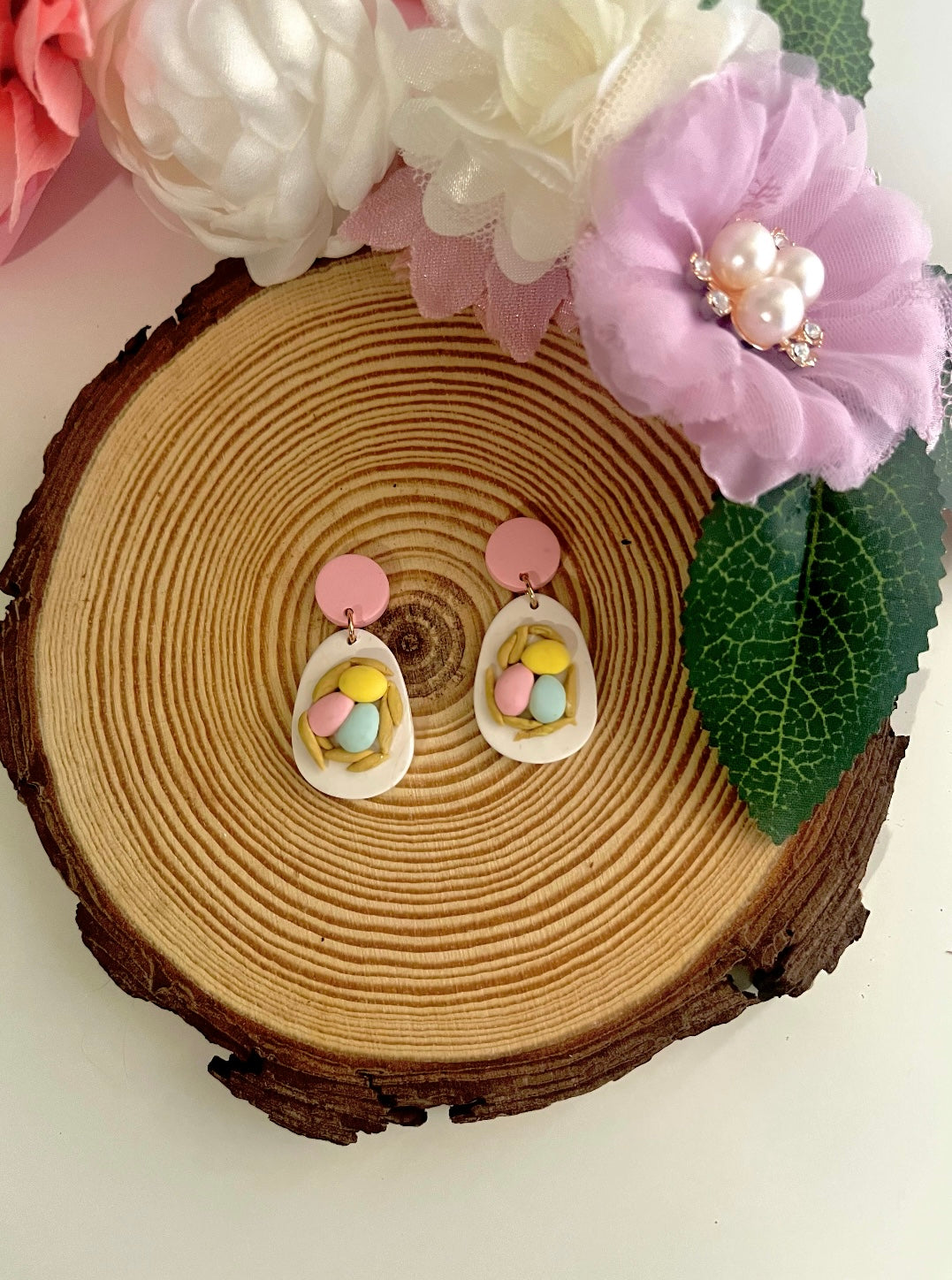 Oval dangles